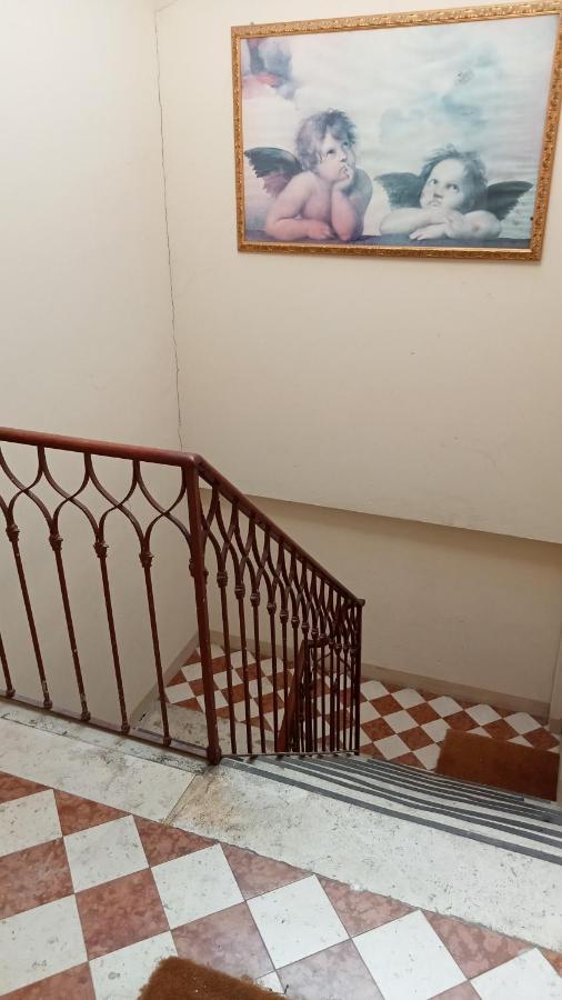 ホテル Two Steps From Rialto Bridge ヴェネツィア エクステリア 写真